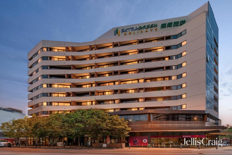 702 39 Kingsway  Glen Waverley 3150