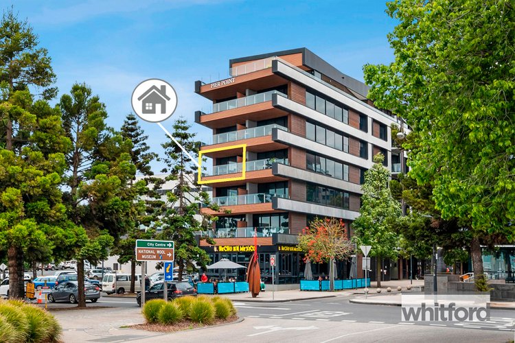 703/100 Western Beach Road, Geelong