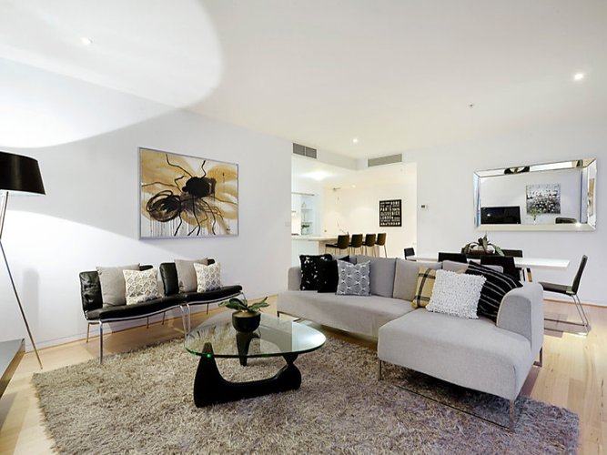 703 65 Beach Street Port Melbourne 3207