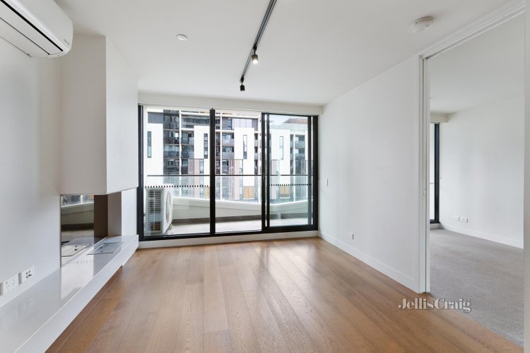 707 2 Claremont Street South Yarra 3141