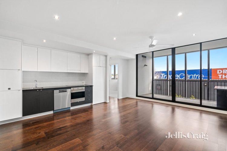70/73 River Street Richmond 3121