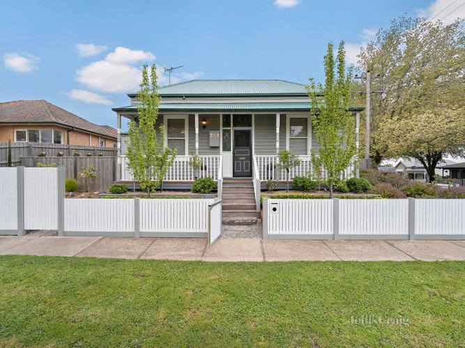 709 Urquhart Street Ballarat Central 3350