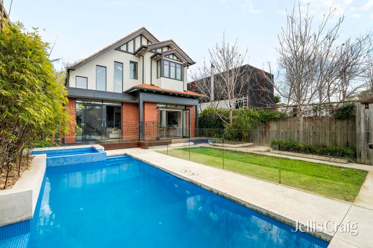 71 Addison Street Elwood 3184