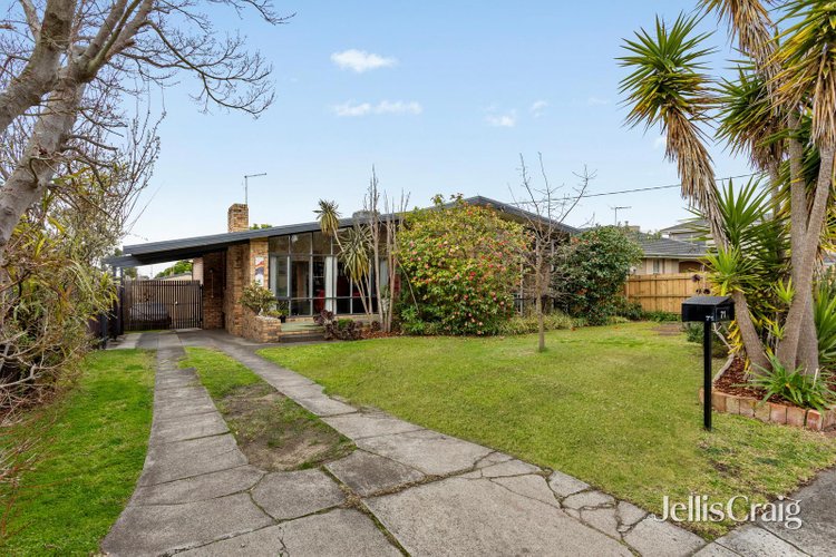 71 Hillview Avenue Mount Waverley 3149