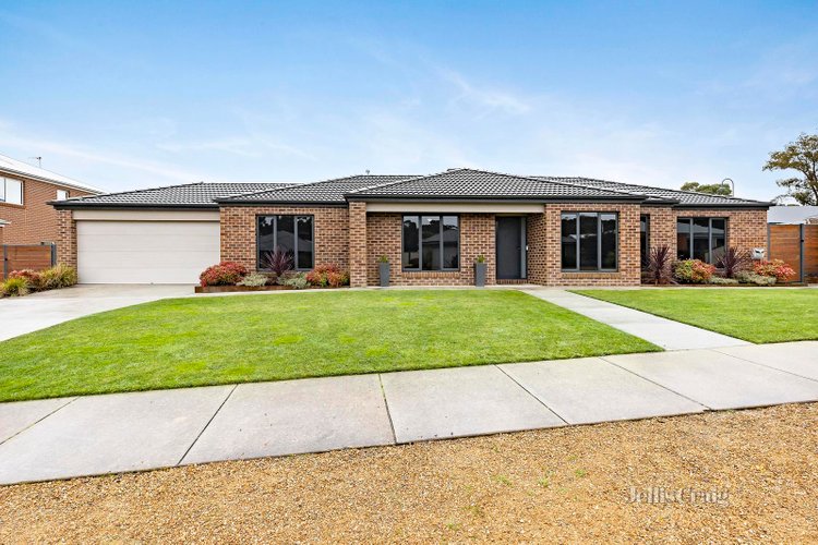 71 Hocking Avenue Mount Clear 3350