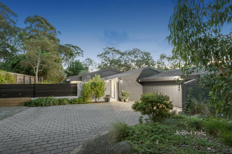 71 Lockhart Road Ringwood North 3134