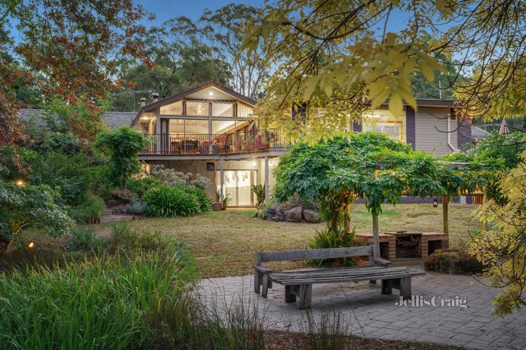 71 Sweeneys Lane Eltham 3095