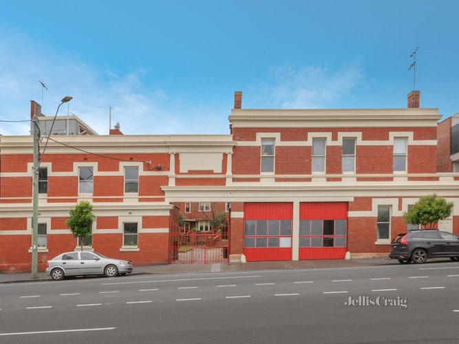 7 106 Curzon Street North Melbourne 3051
