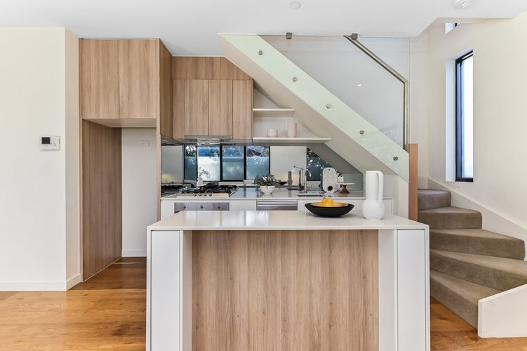 7 106 Murrumbeena Road Murrumbeena 3163