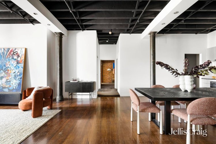 7 11 Anderson Street West Melbourne 3003