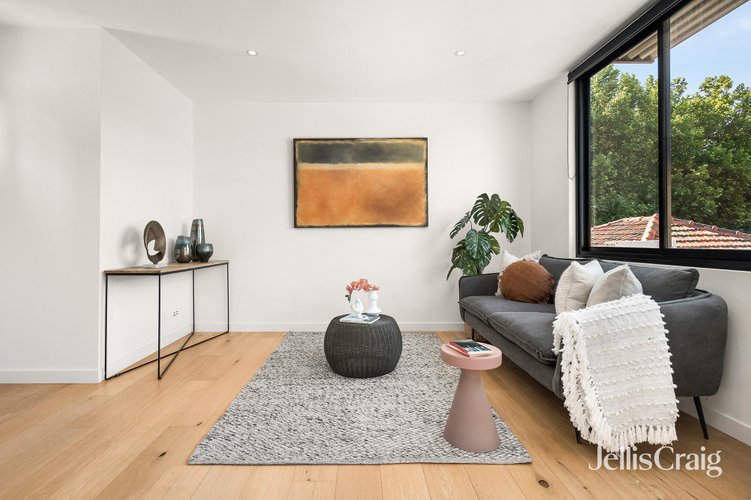 7/12 Shelley Street Elwood 3184