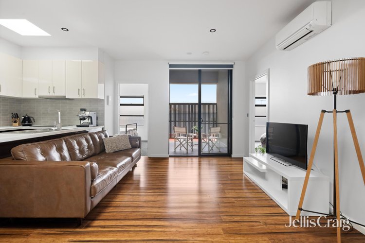 7/129 Melville Road Brunswick West 3055