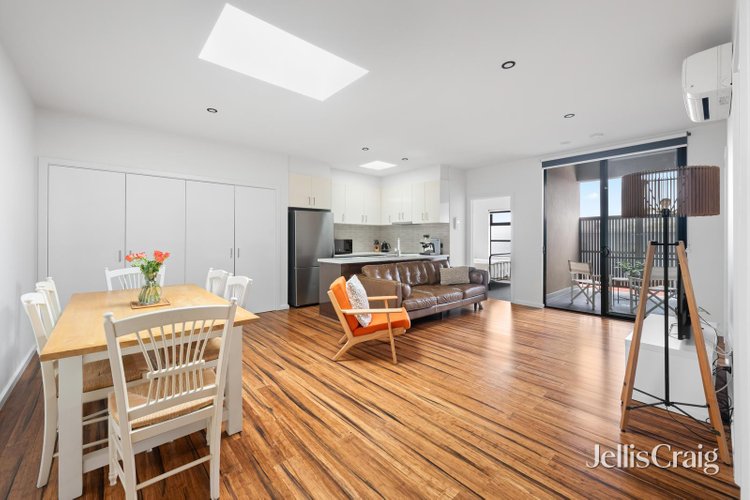 7 129 Melville Road Brunswick West 3055