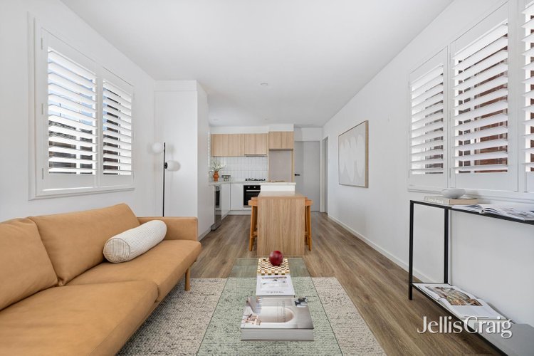 7 13 Hopetoun Avenue Brunswick West 3055