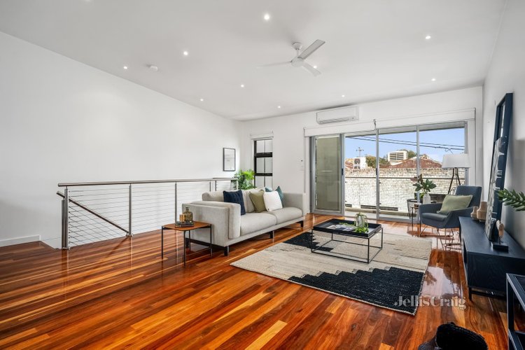 7 14 Albert Street Northcote 3070