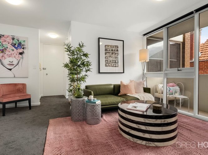 7 140 Kerferd Road Albert Park 3206