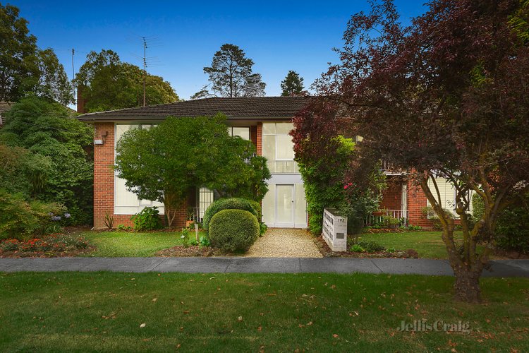 7/143 Locksley Road Eaglemont 3084