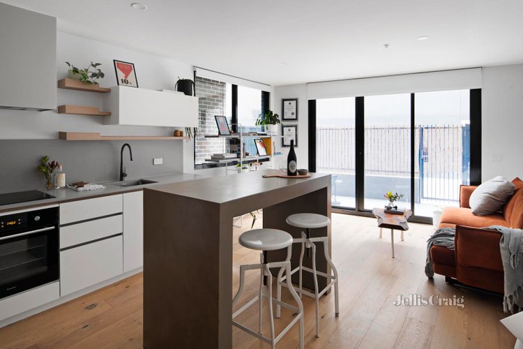 7 2-6 McCutcheon Street Northcote 3070