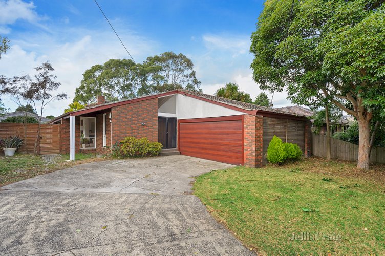 72 Capital Avenue Glen Waverley 3150