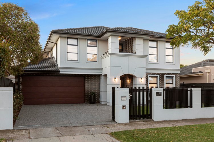 72 Gladesville Drive Bentleigh East 3165