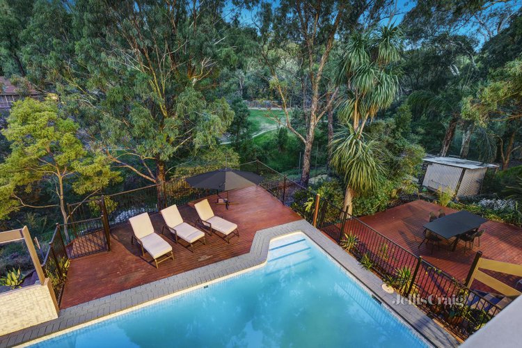 72 Karingal Drive Eltham North 3095