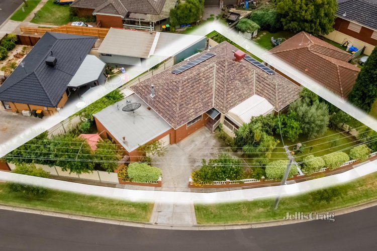 72 Pandora Avenue Thomastown 3074