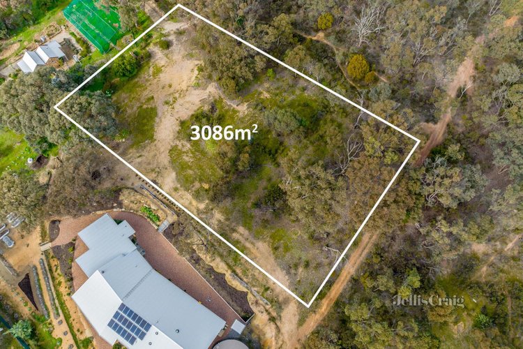 72 Steele Street Chewton 3451