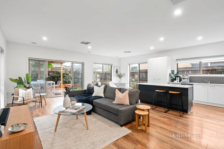 72 Woods Street Newport 3015