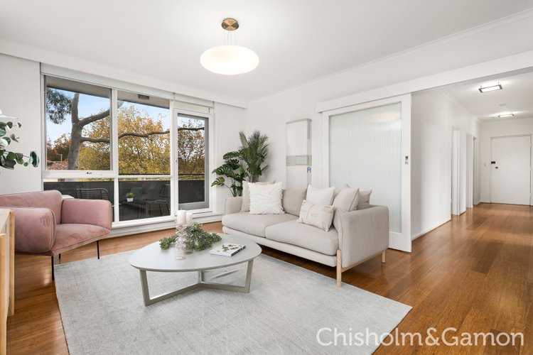 7 211 Brighton Road Elwood 3184
