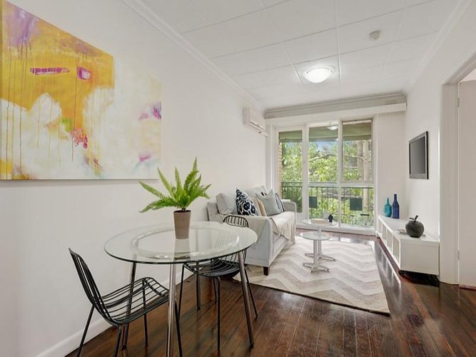 7 24 Brixton Rise Glen Iris 3146