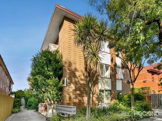 7 24 Loch Street St Kilda West 3182