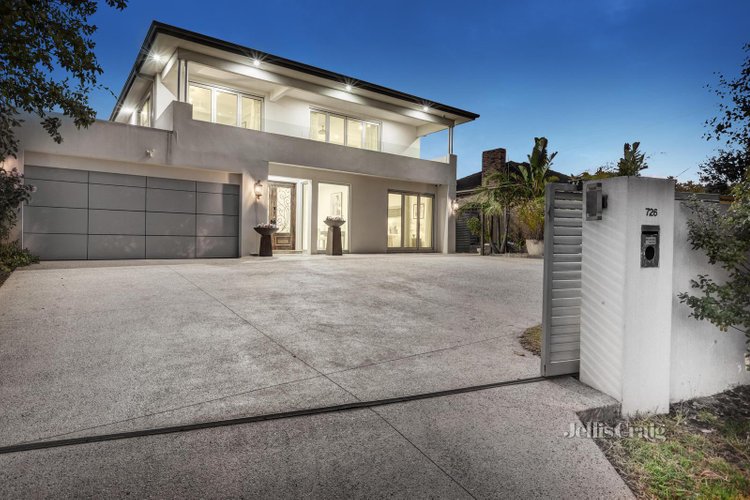 726 High Street Road Glen Waverley 3150