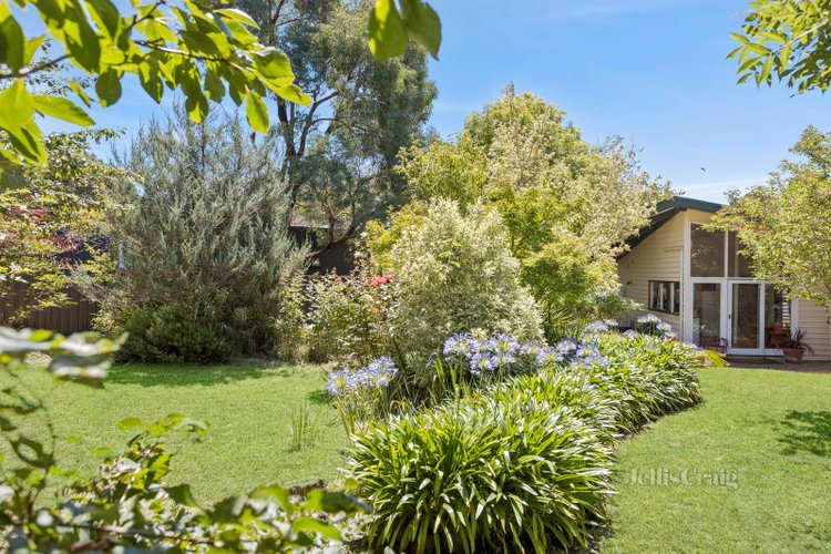 73 Beauchamp Street Kyneton 3444