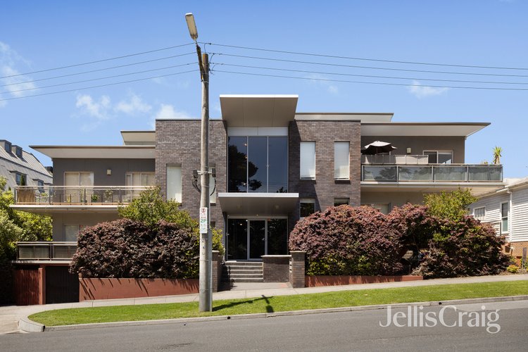 7/3 Burgundy Street Heidelberg 3084