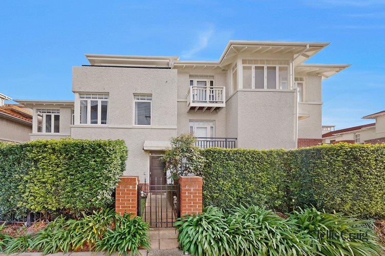 73 Esplanade East  Port Melbourne 3207