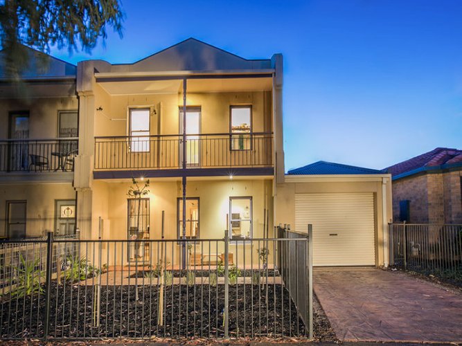 73 Latham Street Werribee 3030