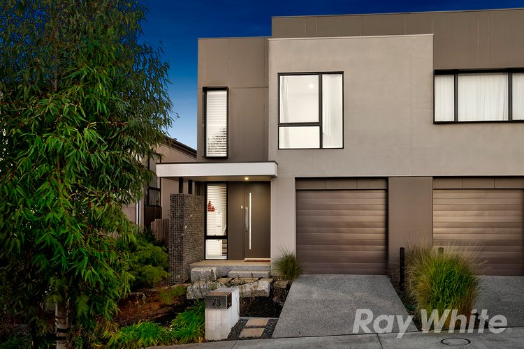 73 Muyan Circuit Burwood 3125