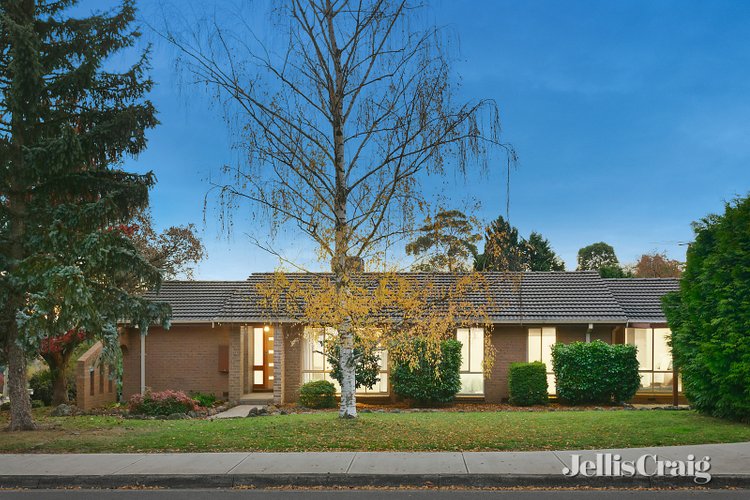 73 St Andrews Drive Chirnside Park 3116