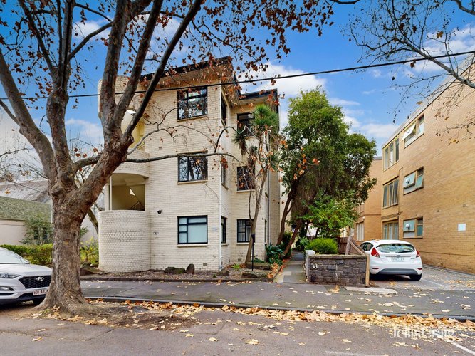 7/38 Arnold Street South Yarra 3141