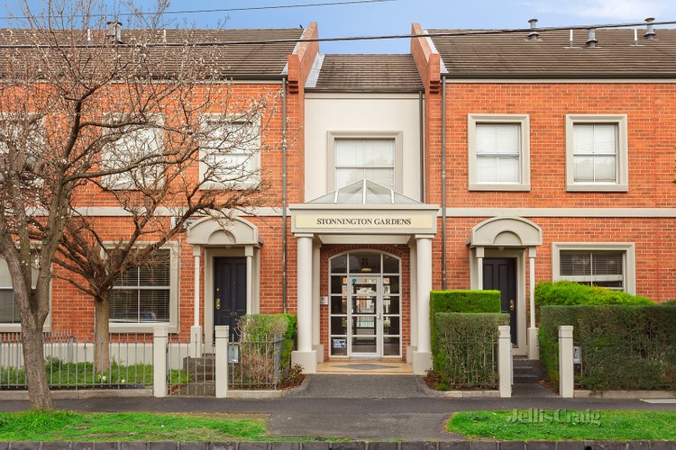 73/8 Perth Street Prahran 3181