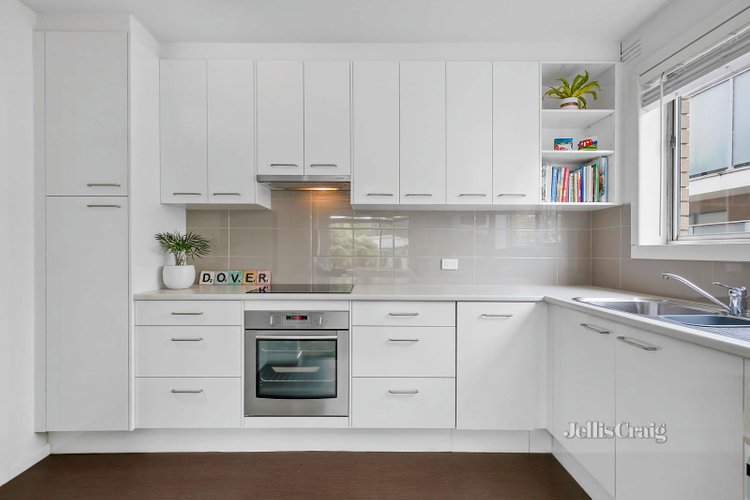 7 39 Dover Street Flemington 3031