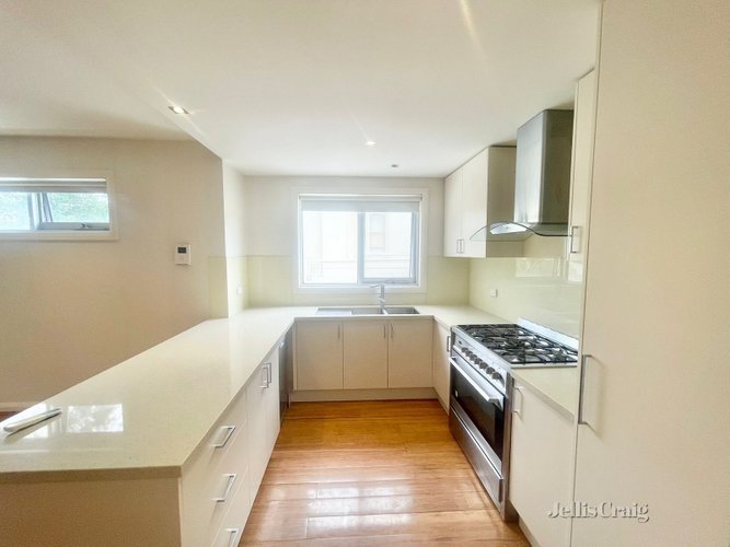 7/39 Studley Park Road Kew 3101