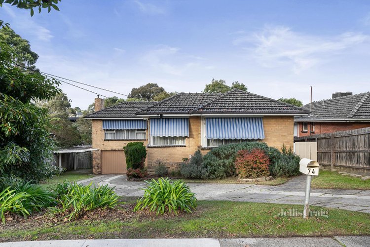 74 Bruce Street Mount Waverley 3149