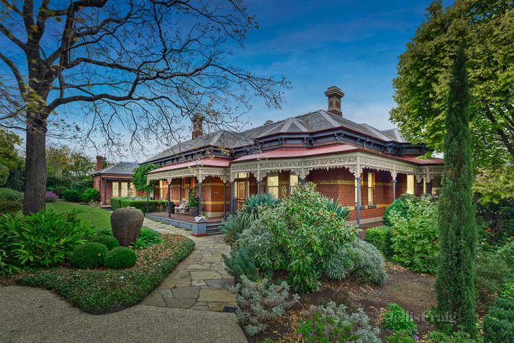 74 Charles Street Kew 3101