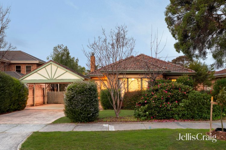 74 Hilton Street Mount Waverley 3149