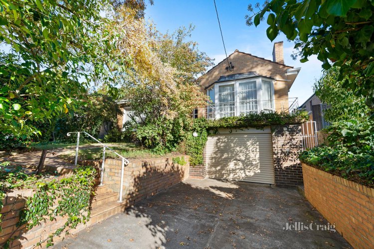 74 Mountain View Road Balwyn North 3104