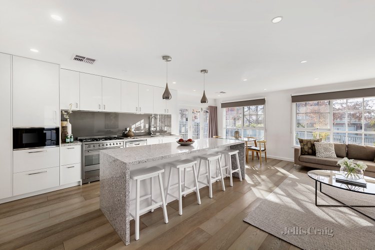 7/4 Paxton Street Malvern East 3145