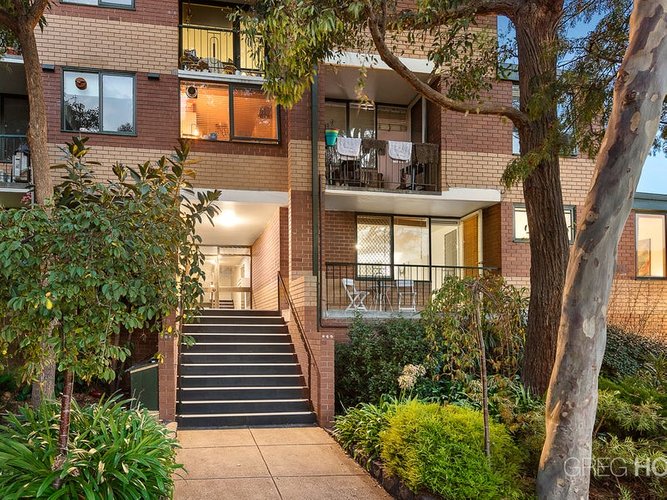 7 41-43 Alma Road St Kilda 3182