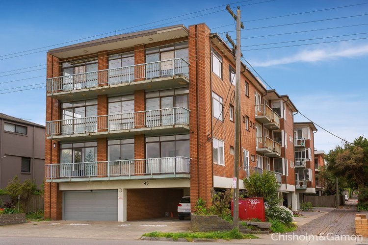 7 45 Ormond Esplanade Elwood 3184