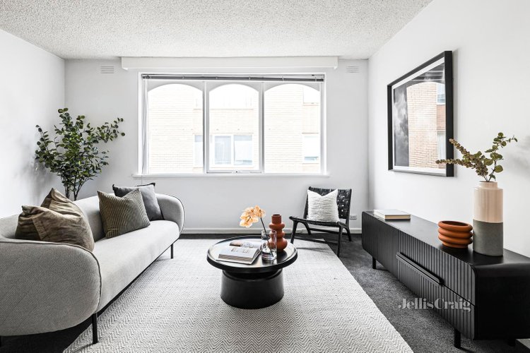 7 49 De Carle Street Brunswick 3056